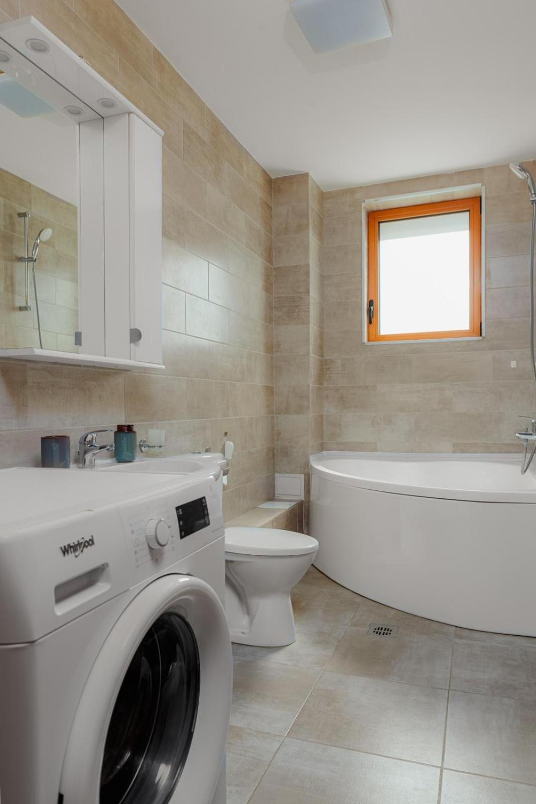 Heart Of Downtown 3 Rooms Apartment Self Check In Bucureşti Exterior foto