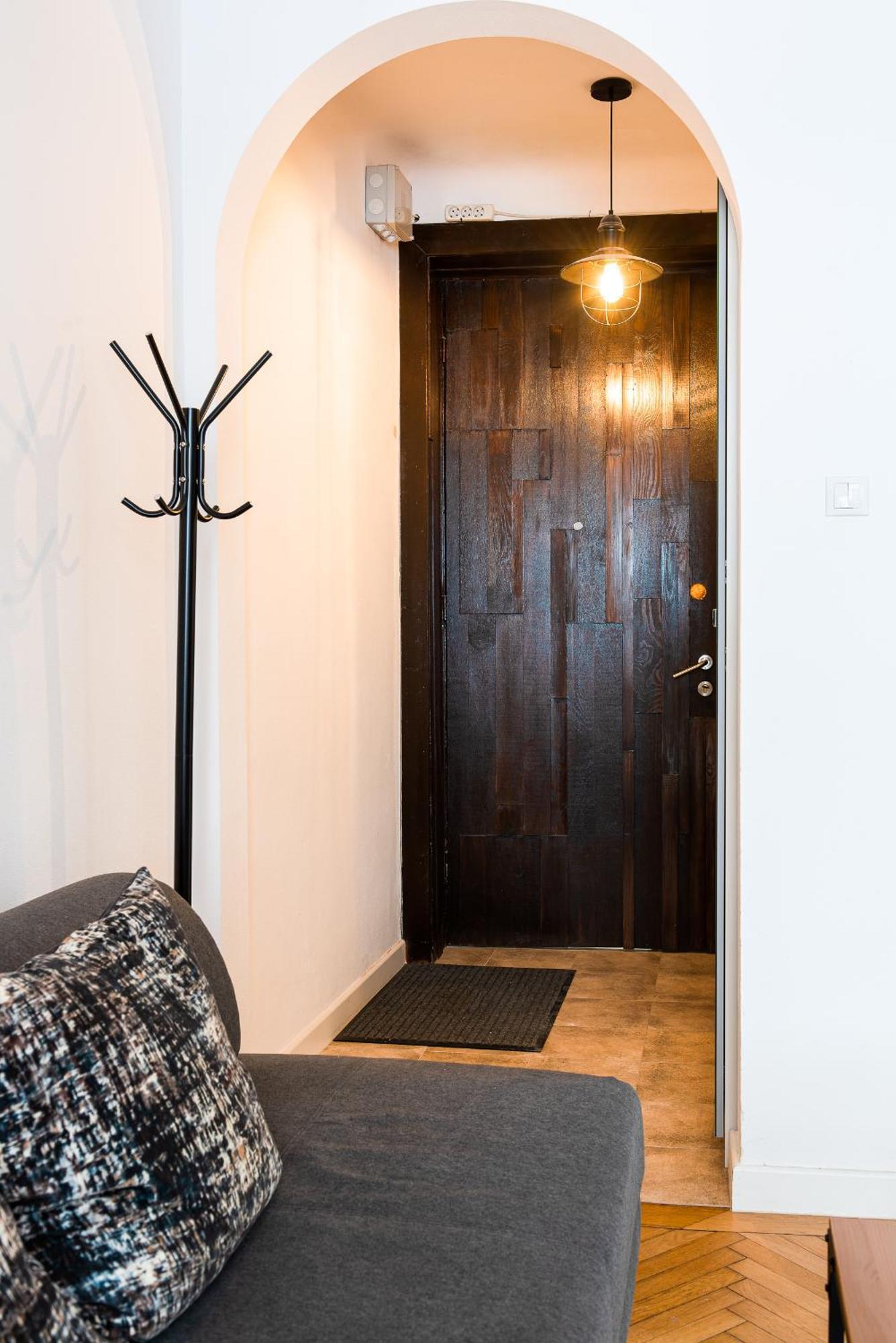 Heart Of Downtown 3 Rooms Apartment Self Check In Bucureşti Exterior foto